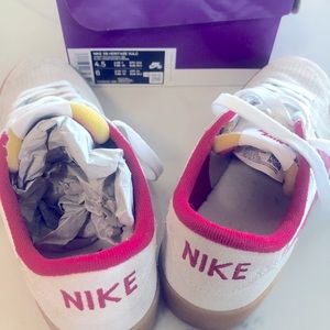 Nike Heritage Vulcan Summit Gum Sole dove suede grey white new 6 Fuchsia Pink